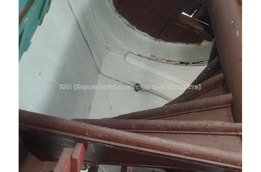 Продам квартиру, Людмилы Гурченко пер. , 2 кім., 41.50 м², советский ремонт 