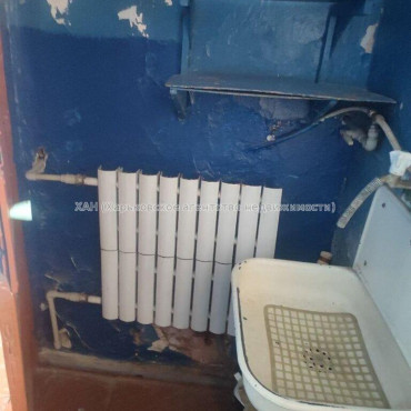 Продам квартиру, Людмилы Гурченко пер. , 2  ком., 41.50 м², советский ремонт 