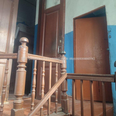 Продам квартиру, Людмилы Гурченко пер. , 2 кім., 41.50 м², советский ремонт 