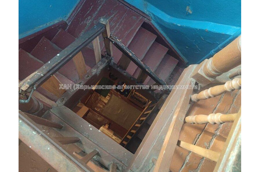 Продам квартиру, Людмилы Гурченко пер. , 2 кім., 41.50 м², советский ремонт 