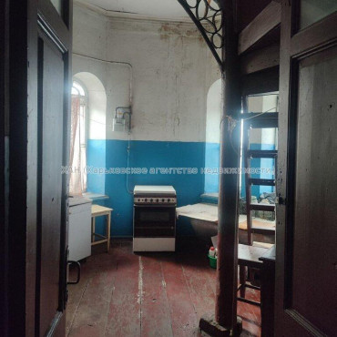 Продам квартиру, Людмилы Гурченко пер. , 2  ком., 41.50 м², советский ремонт 