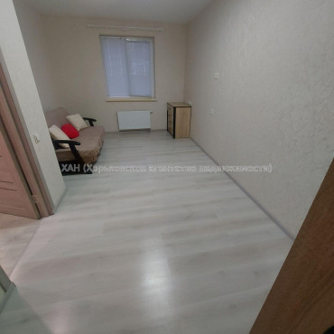 Продам квартиру, Домостроительная ул. , 13 , 1 кім., 37 м², евроремонт 