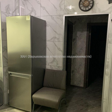 Продам квартиру, Ахсарова Энвера ул. , 4  ком., 81.50 м², авторский дизайн 