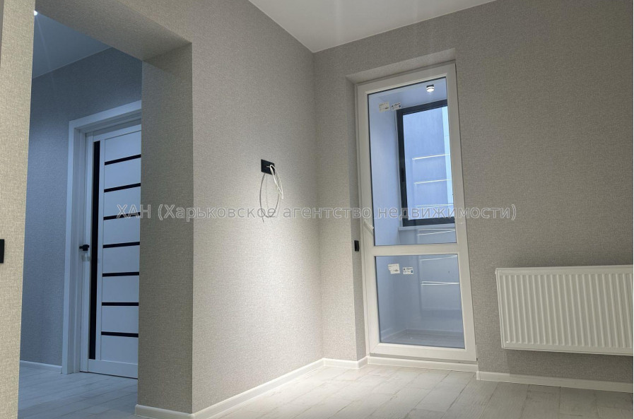 Продам квартиру, Борткевича ул. , 11 , 1 кім., 42.75 м², евроремонт 