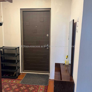 Продам квартиру, Бучмы ул. , 14 , 2 кім., 45 м², советский ремонт 