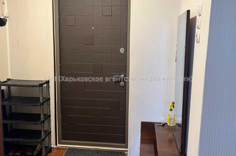 Продам квартиру, Бучмы ул. , 14 , 2 кім., 45 м², советский ремонт 