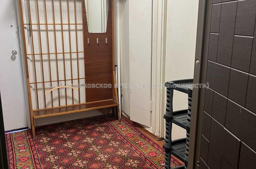 Продам квартиру, Бучмы ул. , 14 , 2 кім., 45 м², советский ремонт 