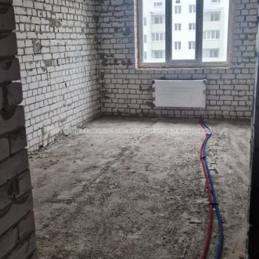 Продам квартиру, Мира ул. , 41 , 2  ком., 58 м², без внутренних работ 