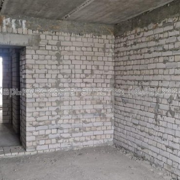 Продам квартиру, Мира ул. , 41 , 2  ком., 58 м², без внутренних работ 