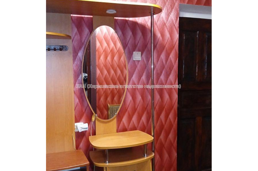 Продам квартиру, Гагарина ул. , 5 , 2  ком., 53 м², косметический ремонт 