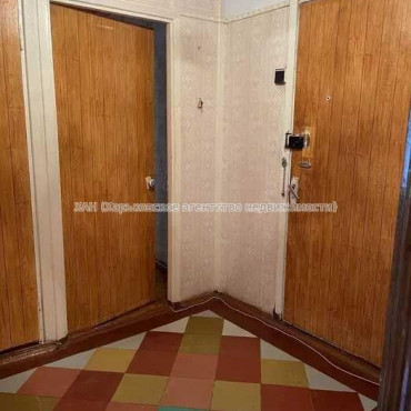 Продам квартиру, Непокоренных ул. , 70 , 2 кім., 46 м², советский ремонт 