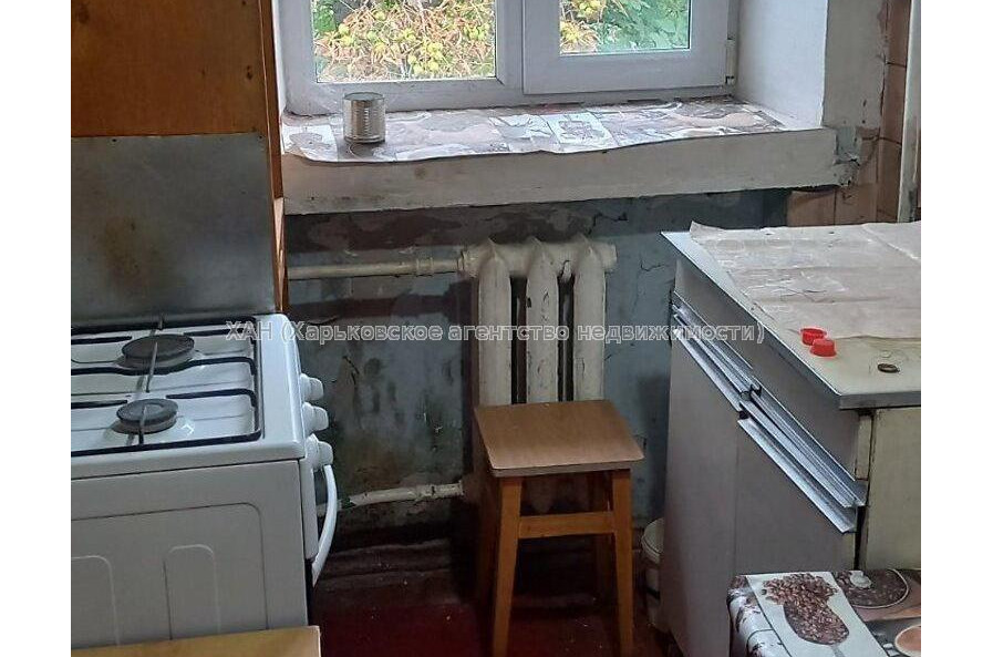 Продам квартиру, Байрона пр-т , 1 кім., 28 м², без ремонта 