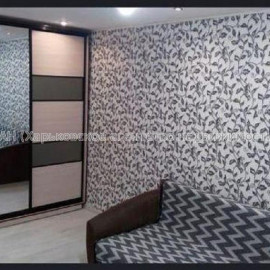 Продам квартиру, Валентиновская ул. , 1 кім., 33 м², капитальный ремонт