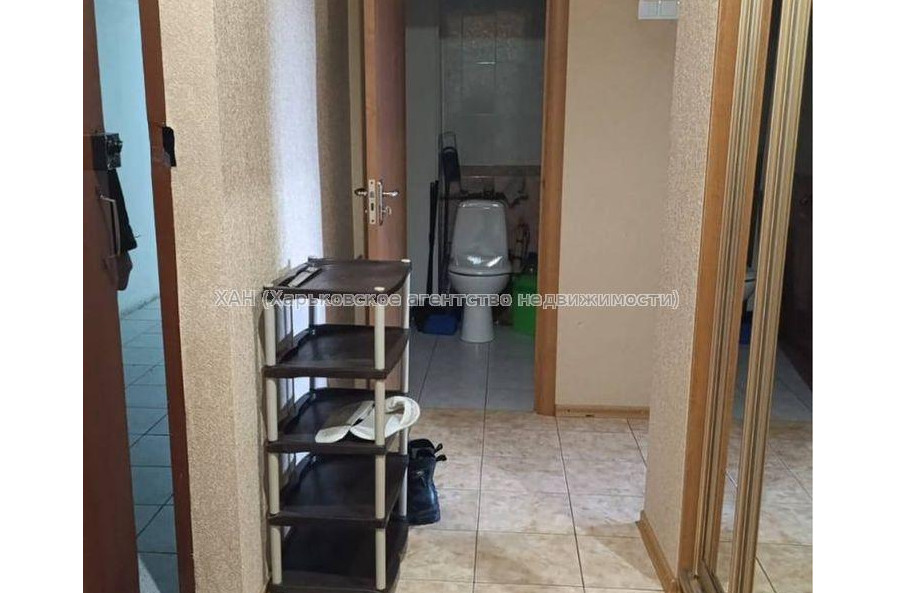 Продам квартиру, Александровский просп. , 2 кім., 64 м², капитальный ремонт 