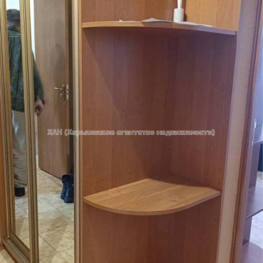 Продам квартиру, Александровский просп. , 2 кім., 64 м², капитальный ремонт 