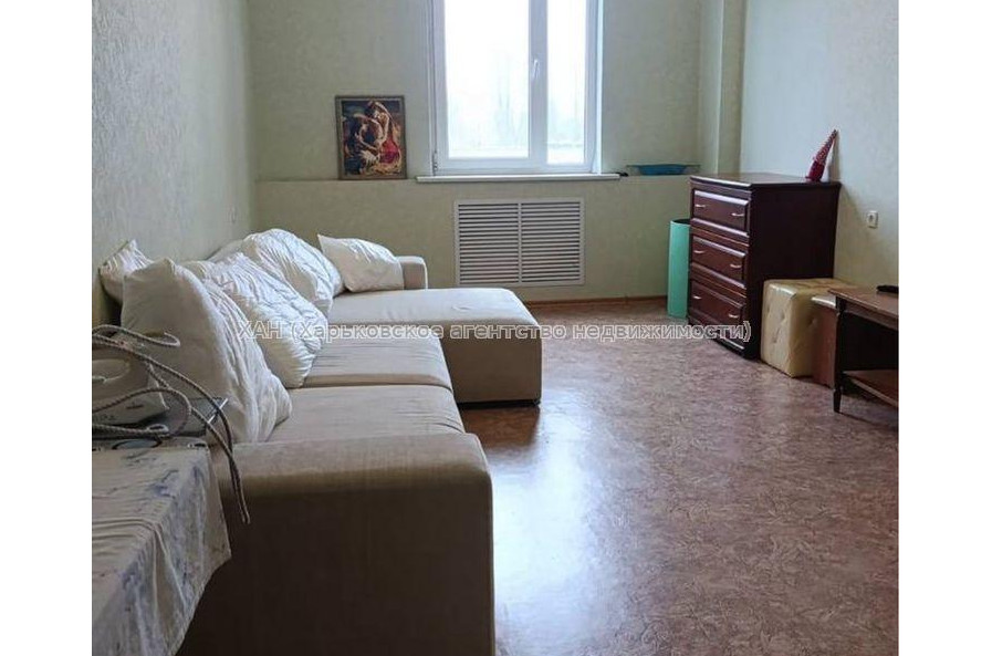 Продам квартиру, Александровский просп. , 2 кім., 64 м², капитальный ремонт 