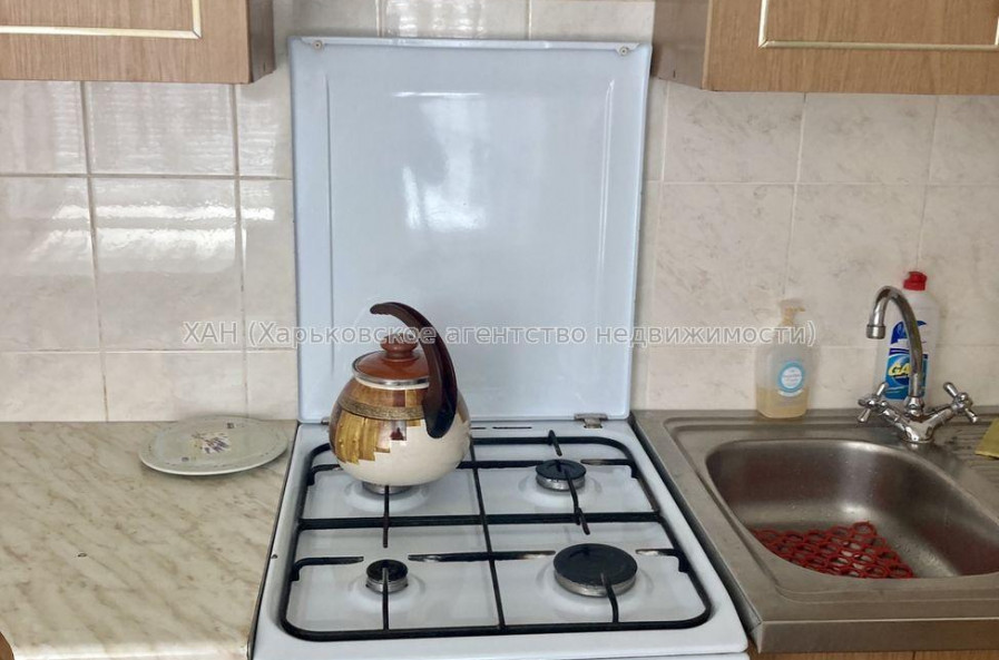 Продам квартиру, 2  ком., 47 м², косметический ремонт 