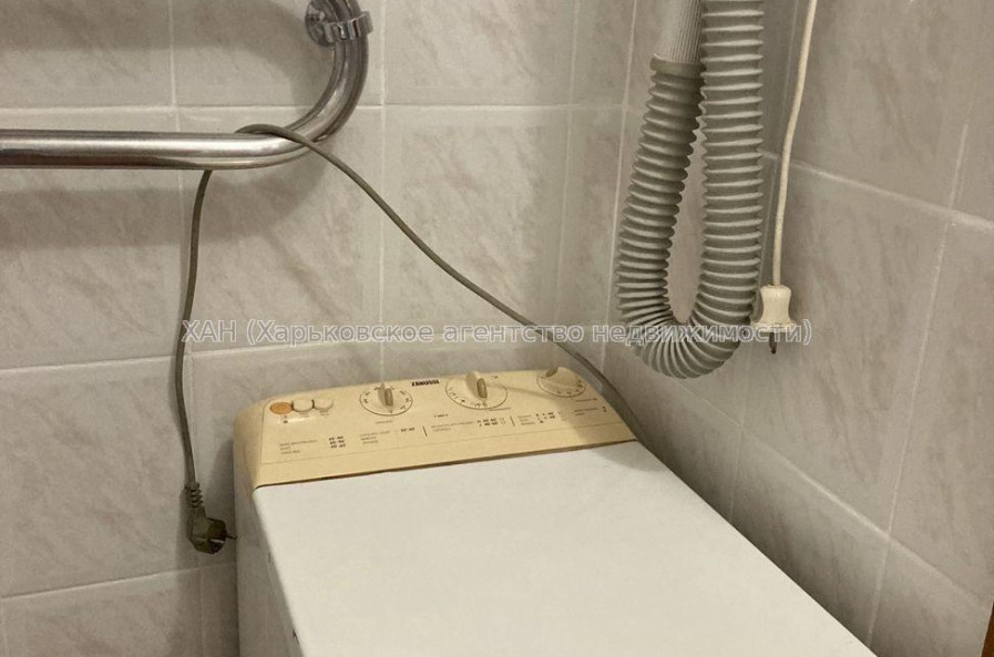 Продам квартиру, 2  ком., 47 м², косметический ремонт 