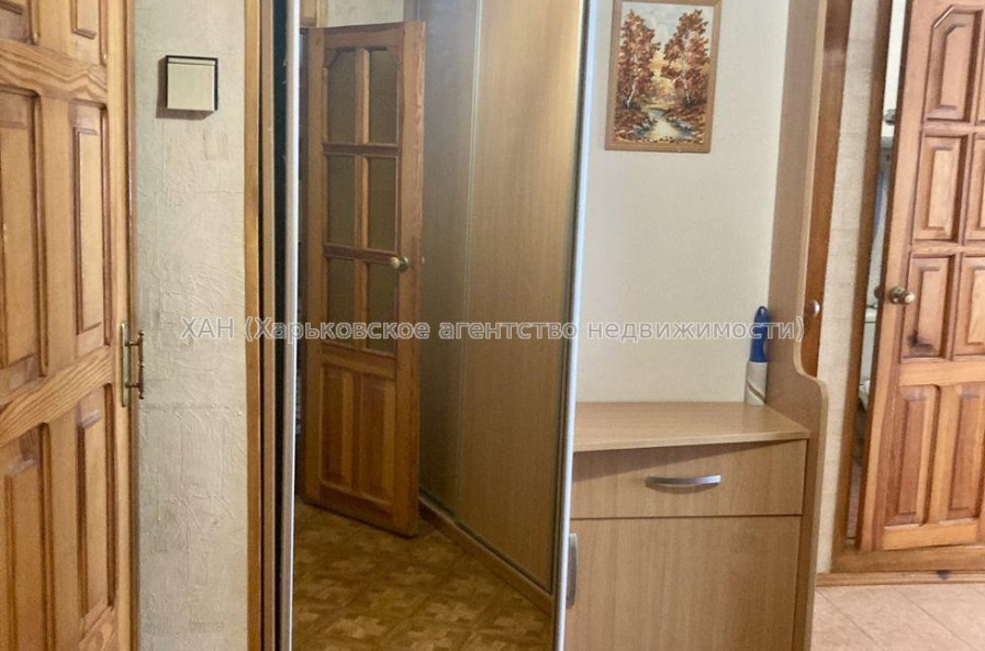 Продам квартиру, 2  ком., 47 м², косметический ремонт 