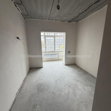 Продам квартиру, Фесенковская ул. , 1 кім., 20 м², без внутренних работ 