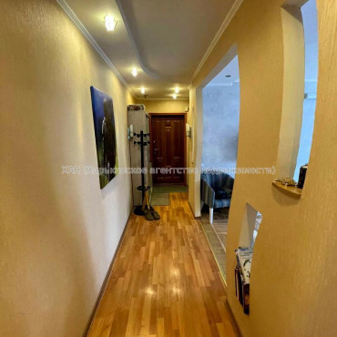 Продам квартиру, Деревянко ул. , 3Б , 3  ком., 65.20 м², капитальный ремонт 