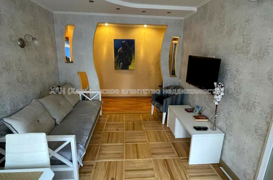 Продам квартиру, Деревянко ул. , 3Б , 3  ком., 65.20 м², капитальный ремонт 