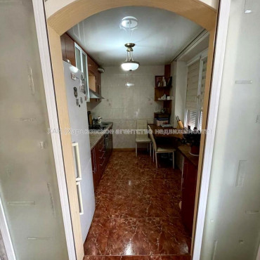 Продам квартиру, Деревянко ул. , 3Б , 3  ком., 65.20 м², капитальный ремонт 