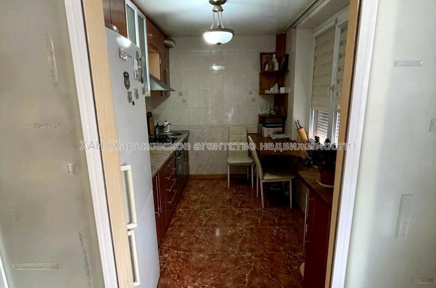 Продам квартиру, Деревянко ул. , 3Б , 3  ком., 65.20 м², капитальный ремонт 