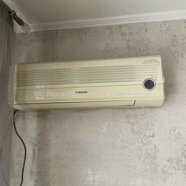 Продам квартиру, Деревянко ул. , 3Б , 3  ком., 65.20 м², капитальный ремонт 