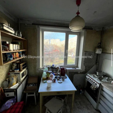 Продам квартиру, Ахсарова Энвера ул. , 3  ком., 67.60 м², советский ремонт 