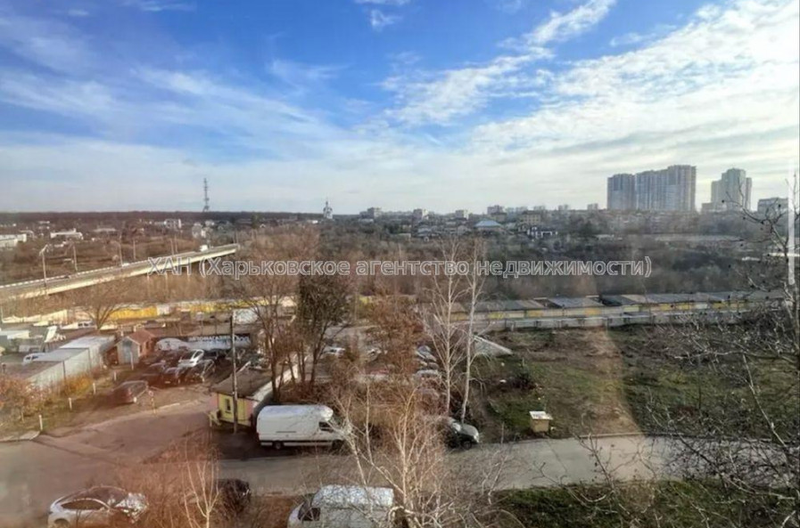 Продам квартиру, Ахсарова Энвера ул. , 3  ком., 67.60 м², советский ремонт 