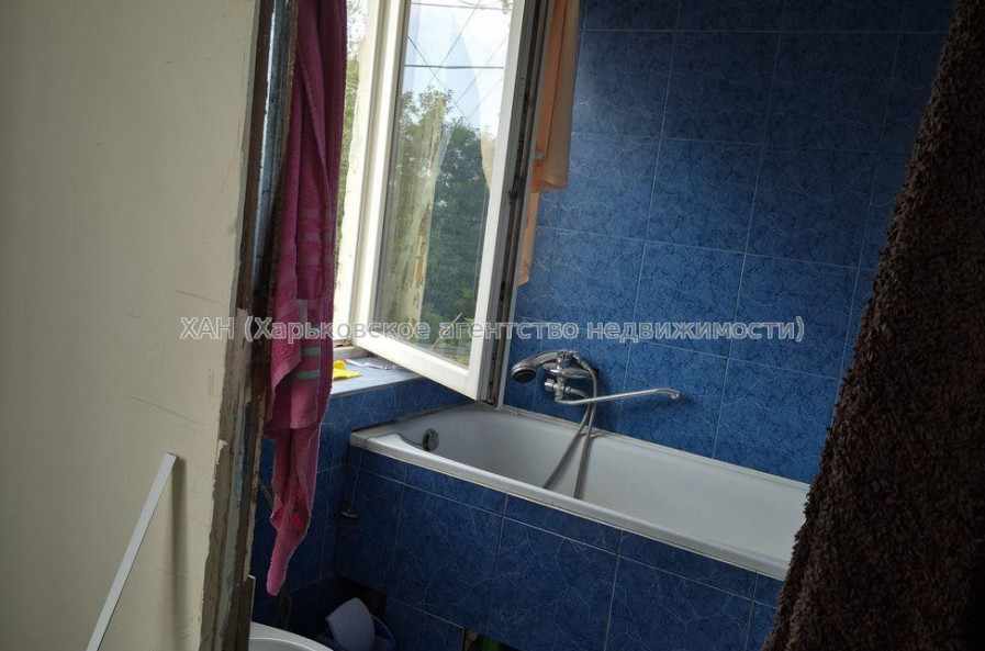 Продам квартиру, Рылеева ул. , 1  ком., 26 м², частичный ремонт 