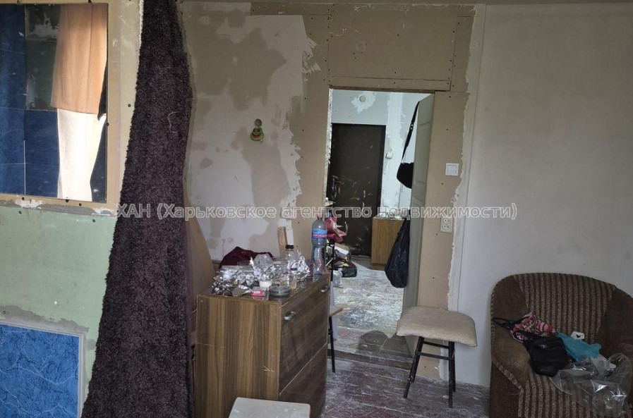 Продам квартиру, Рылеева ул. , 1  ком., 26 м², частичный ремонт 