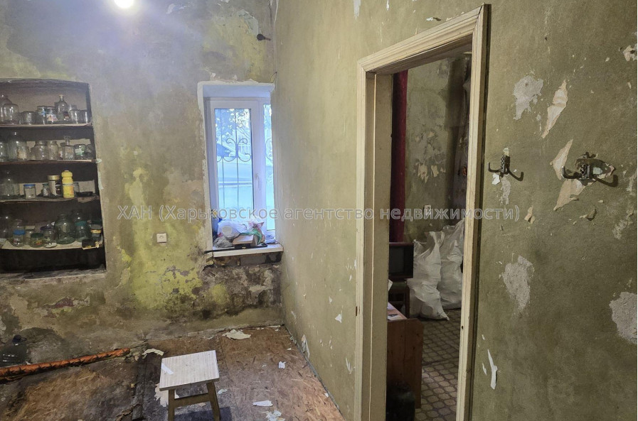 Продам квартиру, Малиновского ул. , 1  ком., 46 м², косметический ремонт 