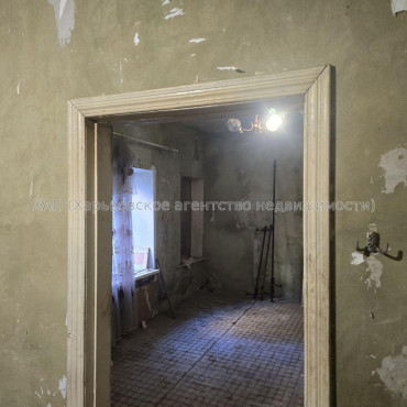 Продам квартиру, Малиновского ул. , 1  ком., 46 м², косметический ремонт 