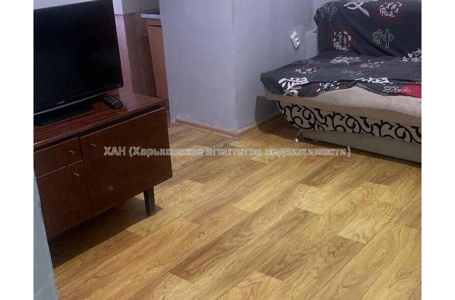 Продам квартиру, Камышева ул. , 1  ком., 13.20 м², советский ремонт 