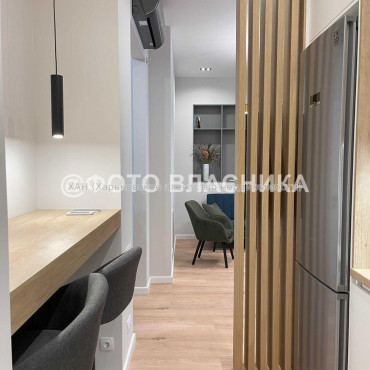 Продам квартиру, Ботаническая ул. , 2 кім., 50 м², авторский дизайн 