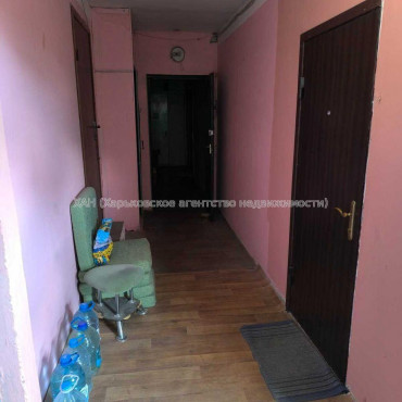 Продам квартиру, Людвига Свободы просп. , 1 кім., 29 м², косметический ремонт 