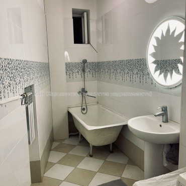 Продам квартиру, Дарвина ул. , 2 кім., 55 м², авторский дизайн 