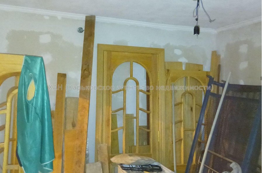 Продам будинок, Ирининская ул. , 80 м², 3 соток, советский ремонт 