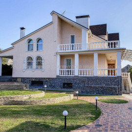 Продам дом, Пригородный 5-й въезд , 501 м², 6 сот., капитальный ремонт