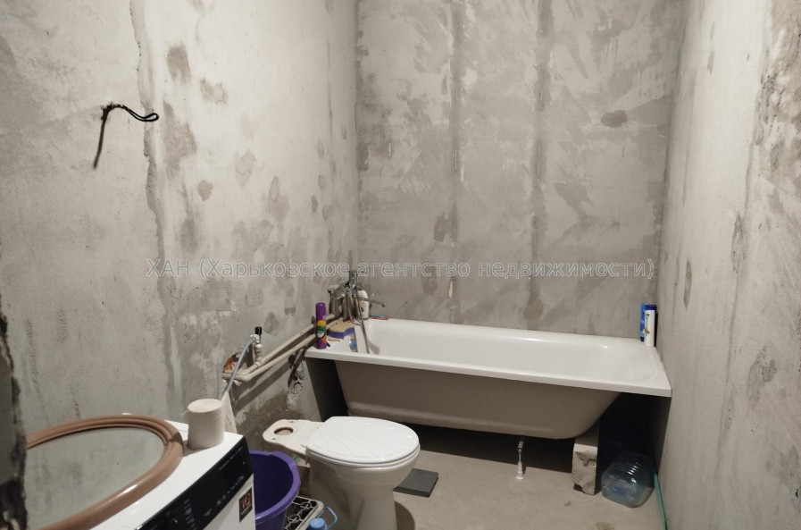 Продам квартиру, Мира ул. , 3  ком., 79 м², без отделочных работ 