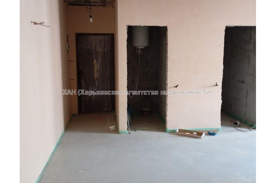 Продам квартиру, Мира ул. , 3 кім., 79 м², без отделочных работ 