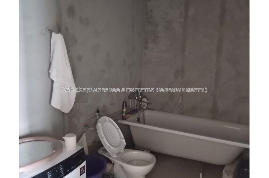 Продам квартиру, Мира ул. , 3 кім., 79 м², без отделочных работ 