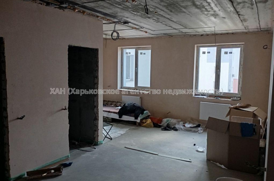 Продам квартиру, Мира ул. , 3 кім., 79 м², без отделочных работ 
