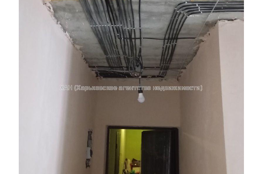 Продам квартиру, Мира ул. , 3 кім., 79 м², без отделочных работ 