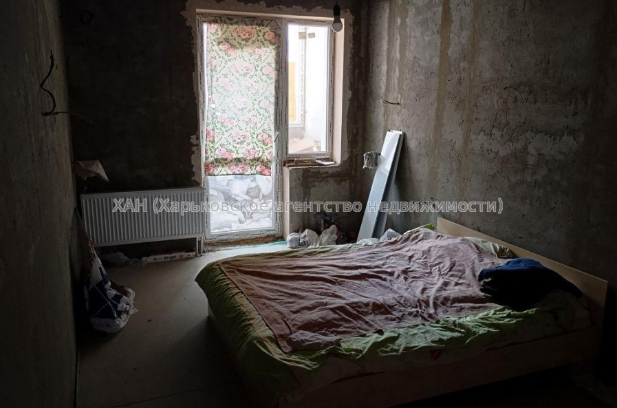 Продам квартиру, Мира ул. , 3 кім., 79 м², без отделочных работ 