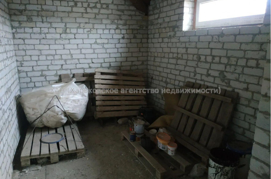 Продам будинок, Гагарина ул. , 300 м², 10 соток, без отделочных работ 