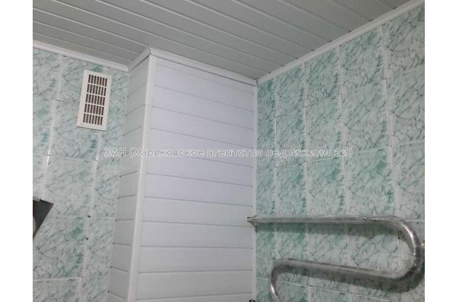 Продам квартиру, Соборности Украины ул. , 3 кім., 67.60 м², капитальный ремонт 