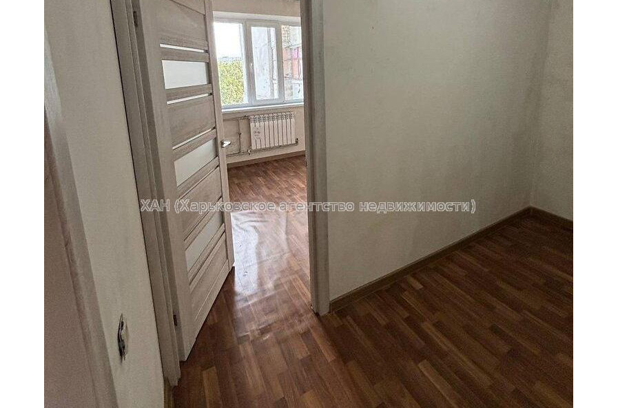 Продам квартиру, Соборности Украины ул. , 3 кім., 67.60 м², капитальный ремонт 